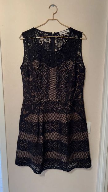 Grain de malice Robe noire dentelle