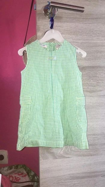 Robe à carreaux
