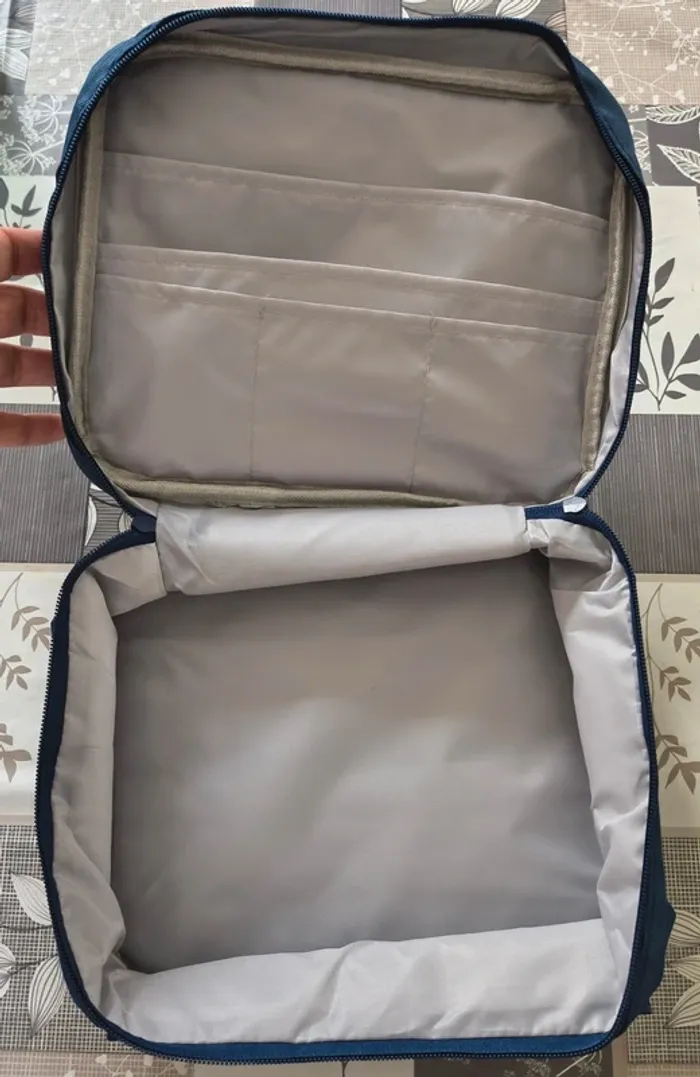 Trousse de secours pour voyage - photo numéro 3