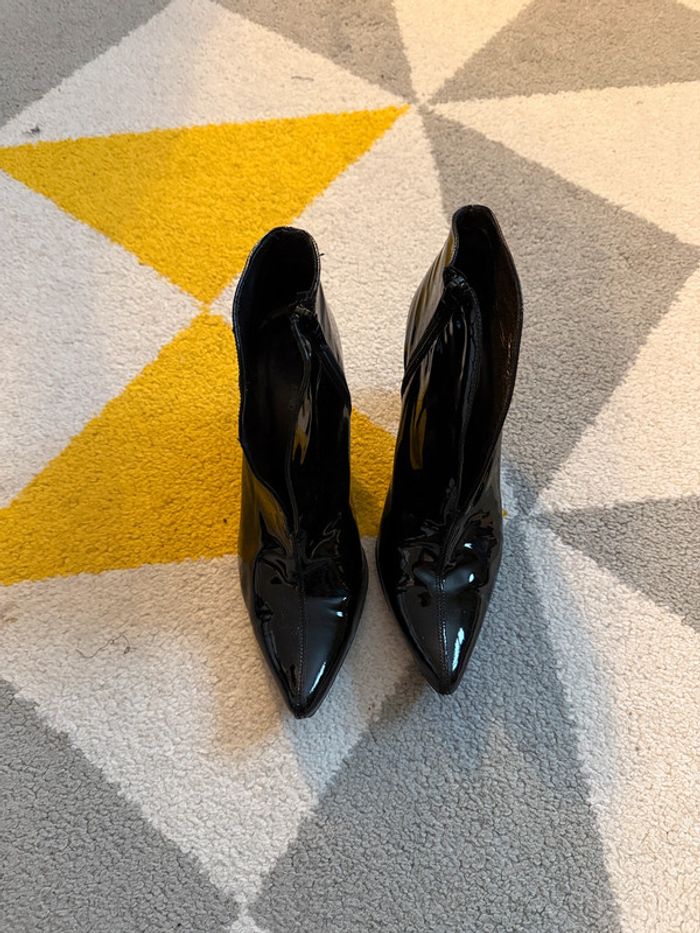 Bottines en cuir verni France Arno Taille 37 - photo numéro 2