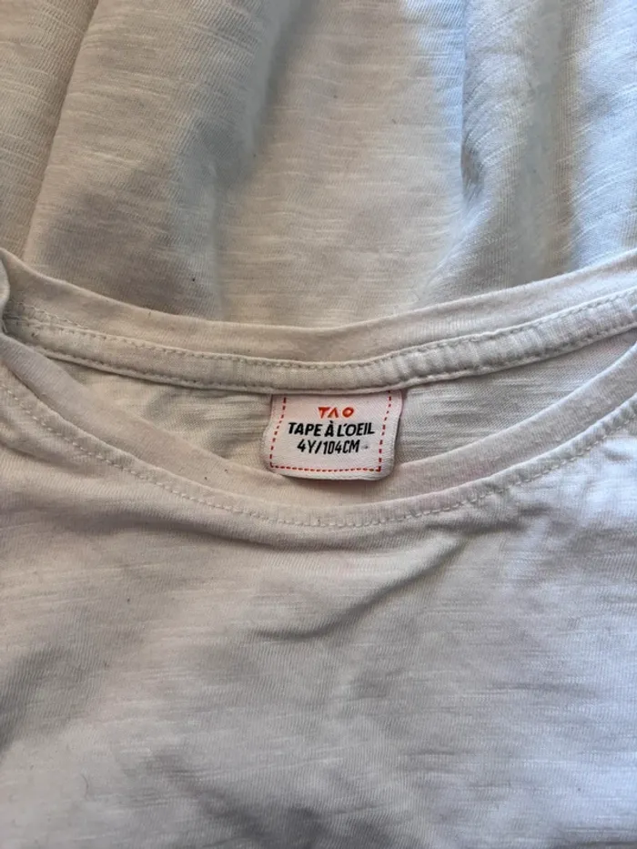 🌺T-shirt manche longue 4 ans blanc tape à l’œil🌺 - photo numéro 2