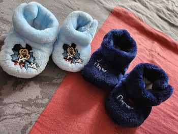 2 paires de chaussons