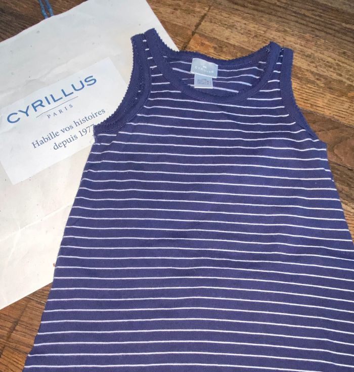 Robe Cyrillus  2 ans - photo numéro 2