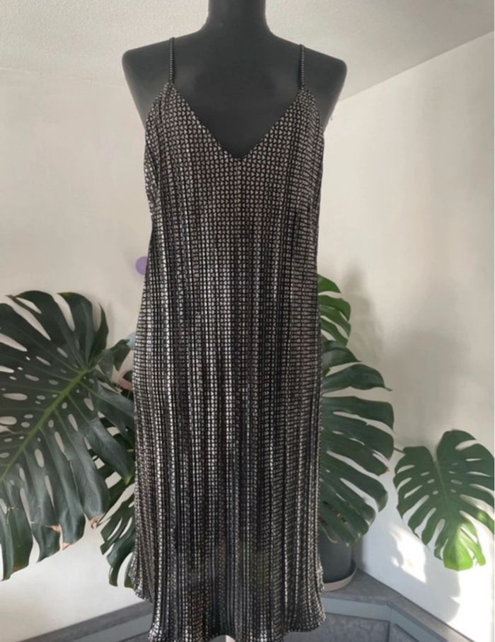 Robe de soirée noire plissée scintillante – Taille L (40/42) - photo numéro 2