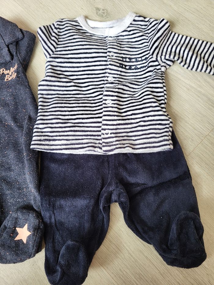 Pyjama 0 mois - photo numéro 3