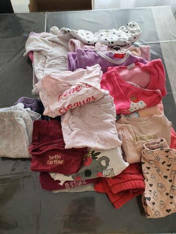 Lot de 40 vêtements