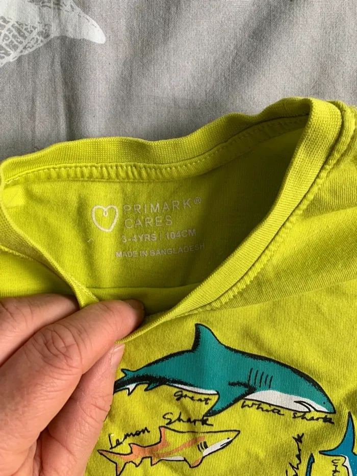Tee shirt Primark 3 ans - photo numéro 2
