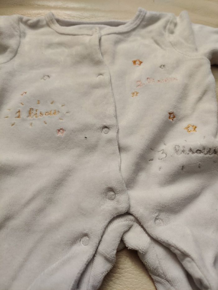 Pyjama - photo numéro 2