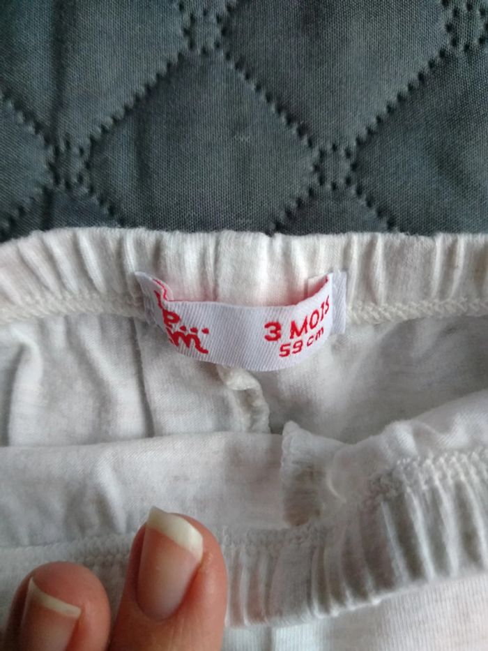 4 leggings ( 2 marque tex dont 1 neuf, 1 marque brioche et 1 marque dpam), taille 3 mois - photo numéro 7