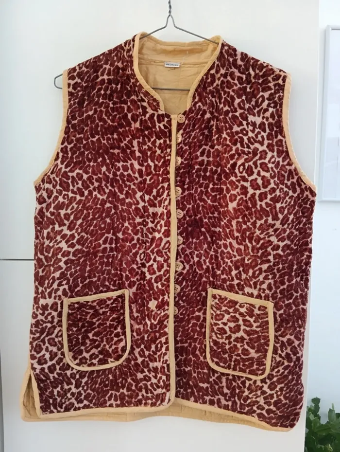 Veste vintage sans manches léopard matelassée - photo numéro 2