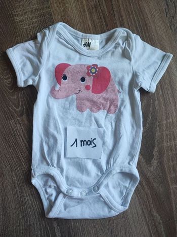 Body 1 mois