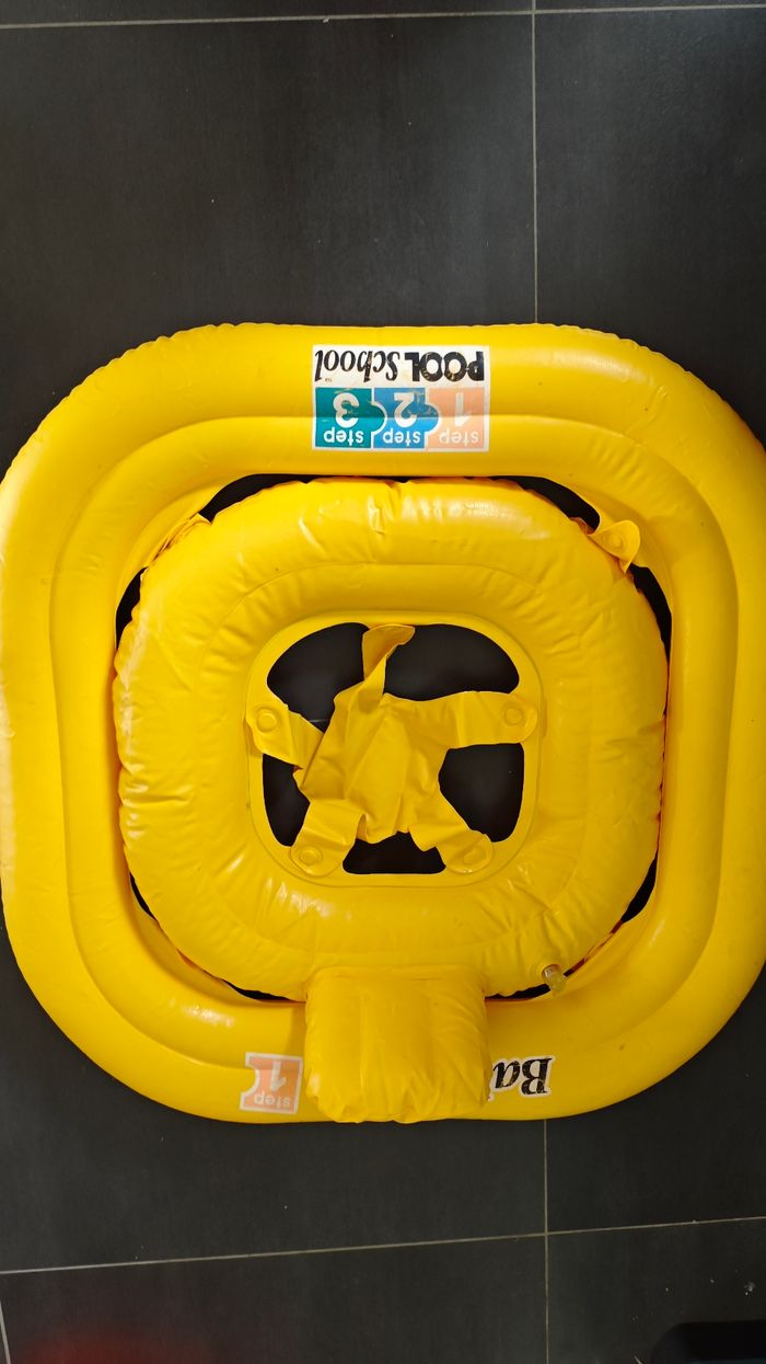 Bouée bébé de 1 à 2 ans babyfloat