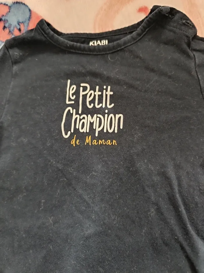 T-shirt manche longue taille 12 mois - photo numéro 2