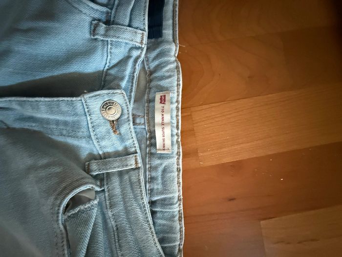 Jean Levi’s 710 10 ans - photo numéro 2