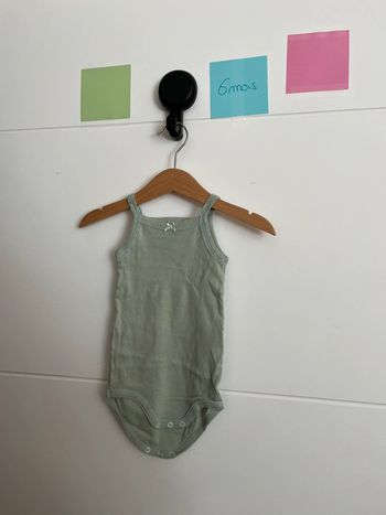 Body vert bretelle petit bateau 6 mois