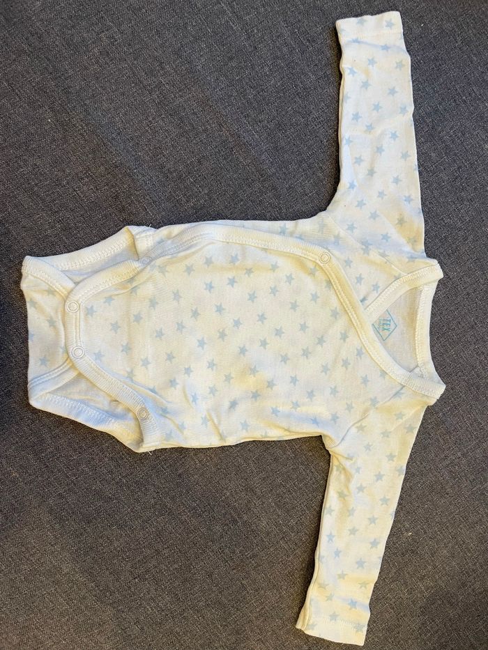 Lot de body 1 mois - photo numéro 5