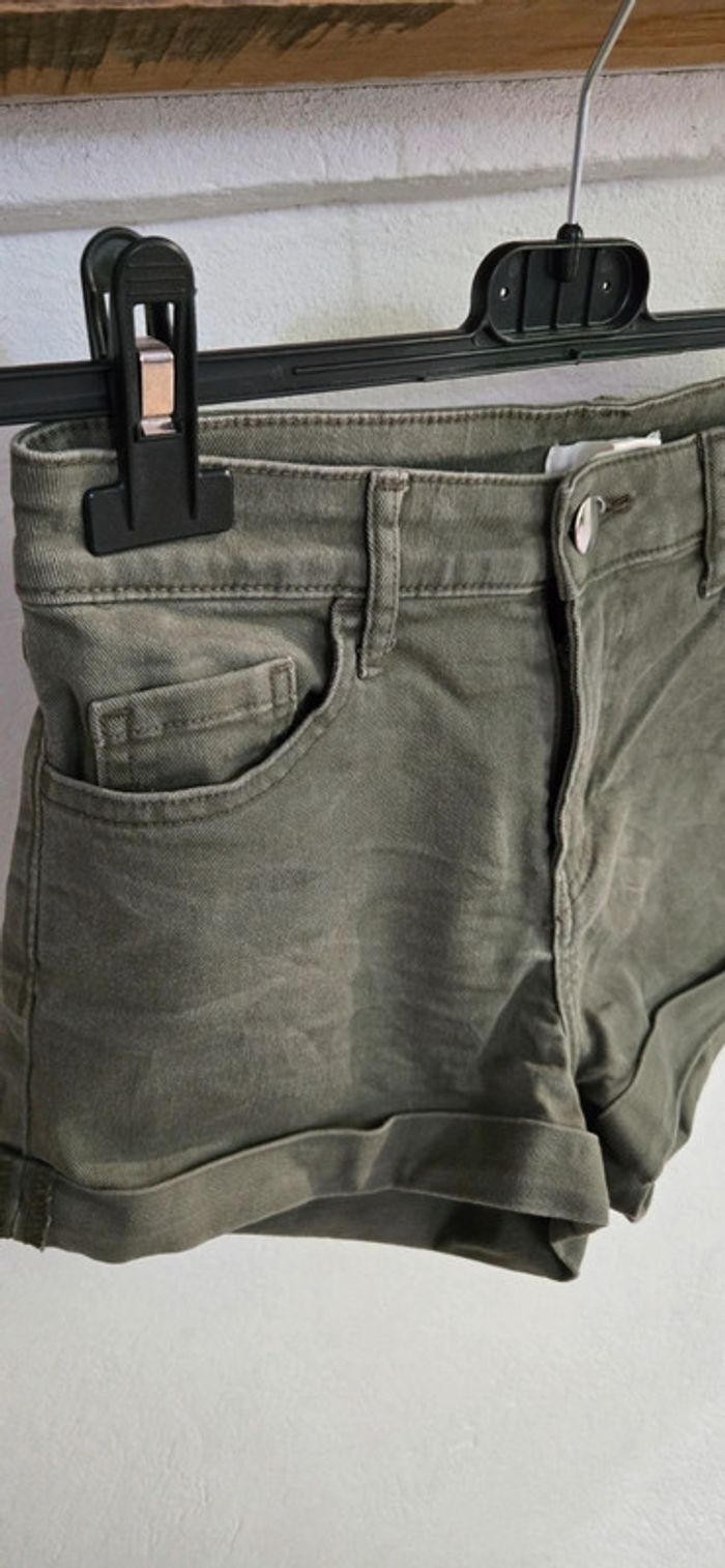 Short H&M 12 ans - photo numéro 2