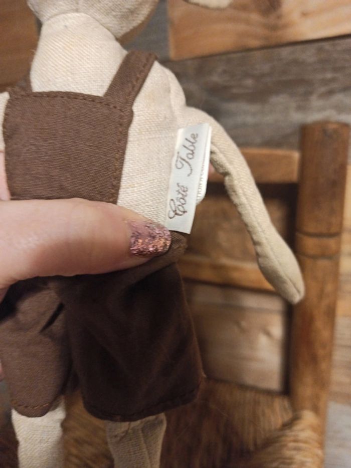 Peluche lapin côté table tbe - photo numéro 4