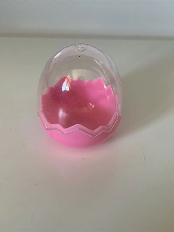 Petite Boite Jouet Oeuf rose