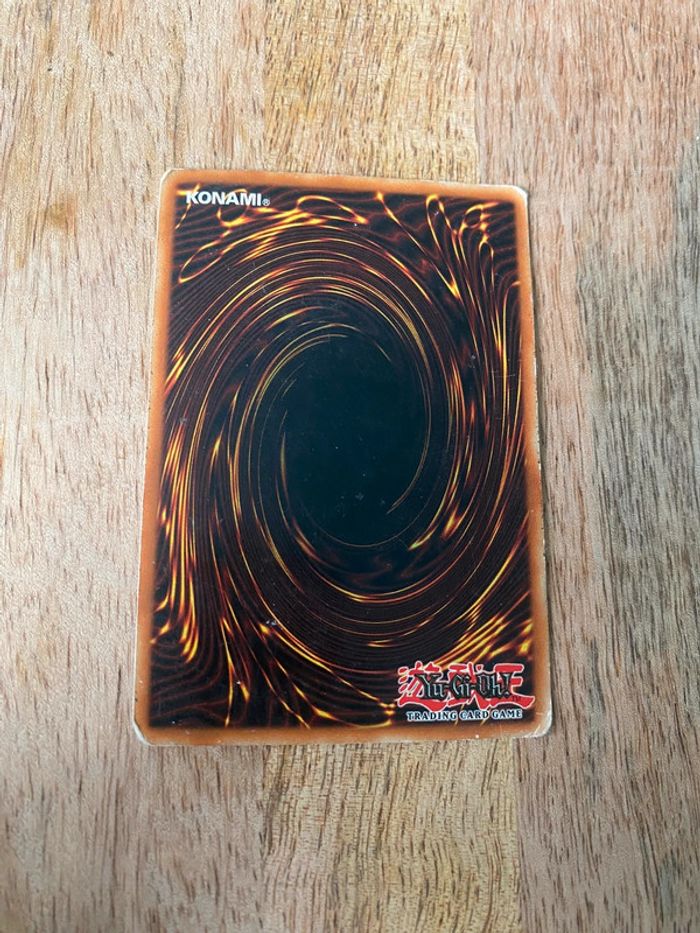 Carte Yu-Gi-Oh! Soldat géant de pierre DDY-F011 1996 - photo numéro 2