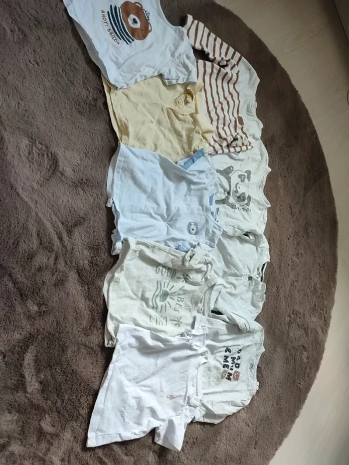 Tee shirt bébé