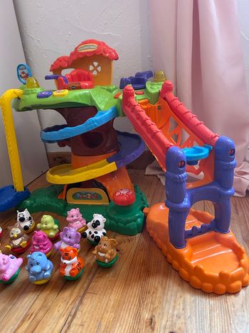 Arbre cabane magique vtech