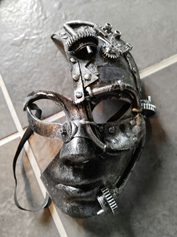 Lot Halloween déco+ masque+ sac - photo numéro 2