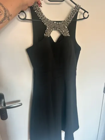 Robe noir patineuse taille M