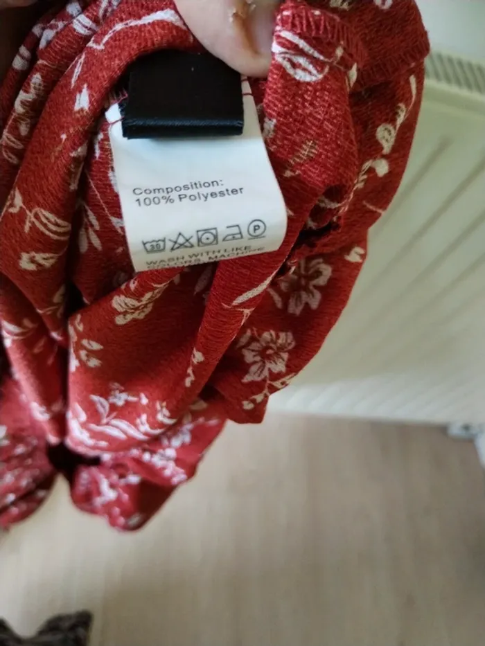 Robe rouge taille xl 44 - photo numéro 8