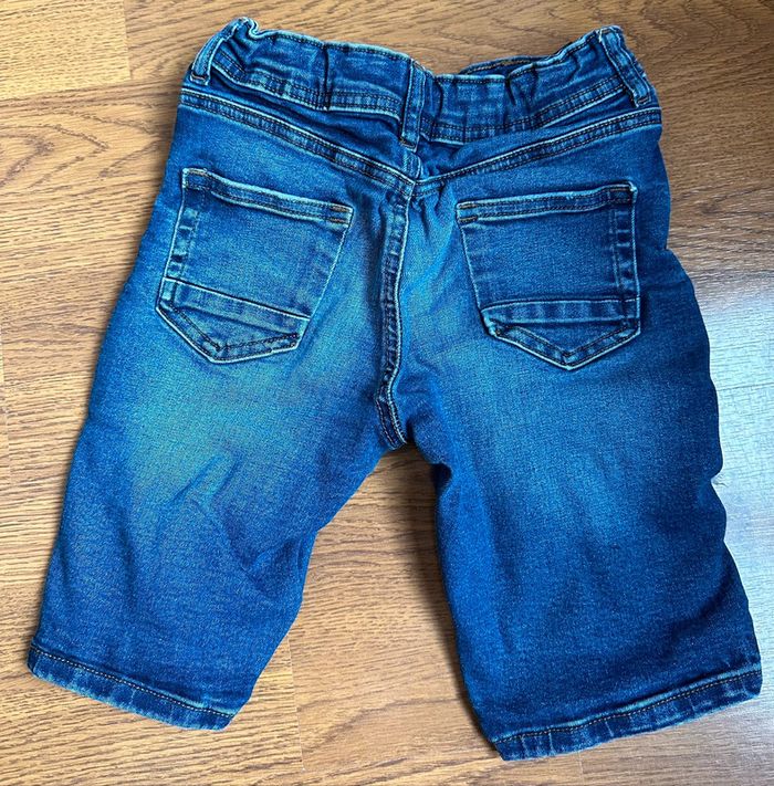 Bermuda en jean 8/9 ans - photo numéro 2