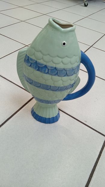 Pichet carafe 1.5 litre forme de poisson 