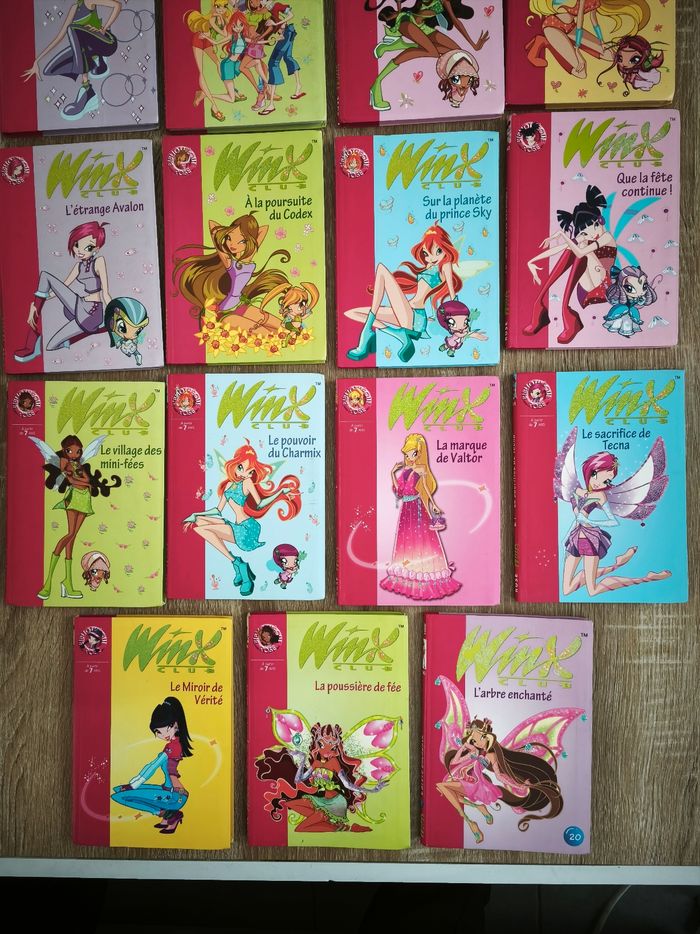 Lot Livres Winx - photo numéro 2