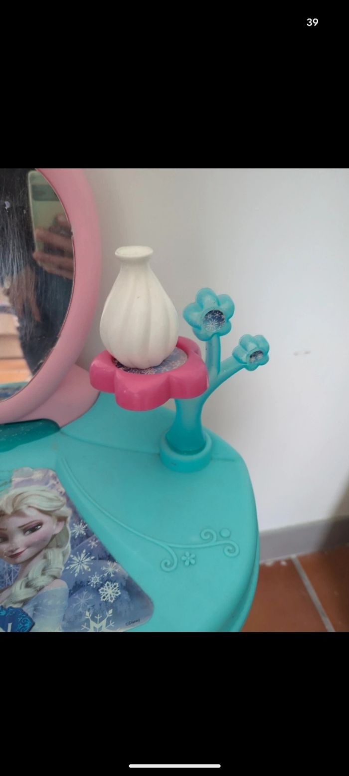 Coiffeuse reine des neiges - photo numéro 6