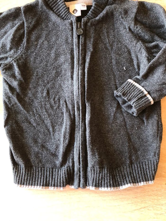 Gilet gris zippé - photo numéro 2