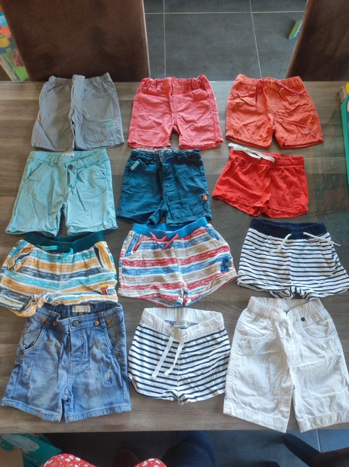 Lot 12 shorts été garçon 18 mois