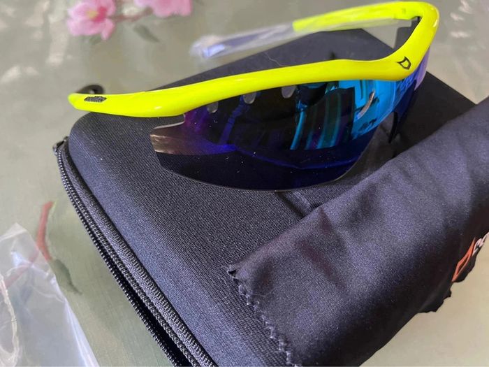 Lunette de soleil Catlike idéal courses, vélos, running - photo numéro 4