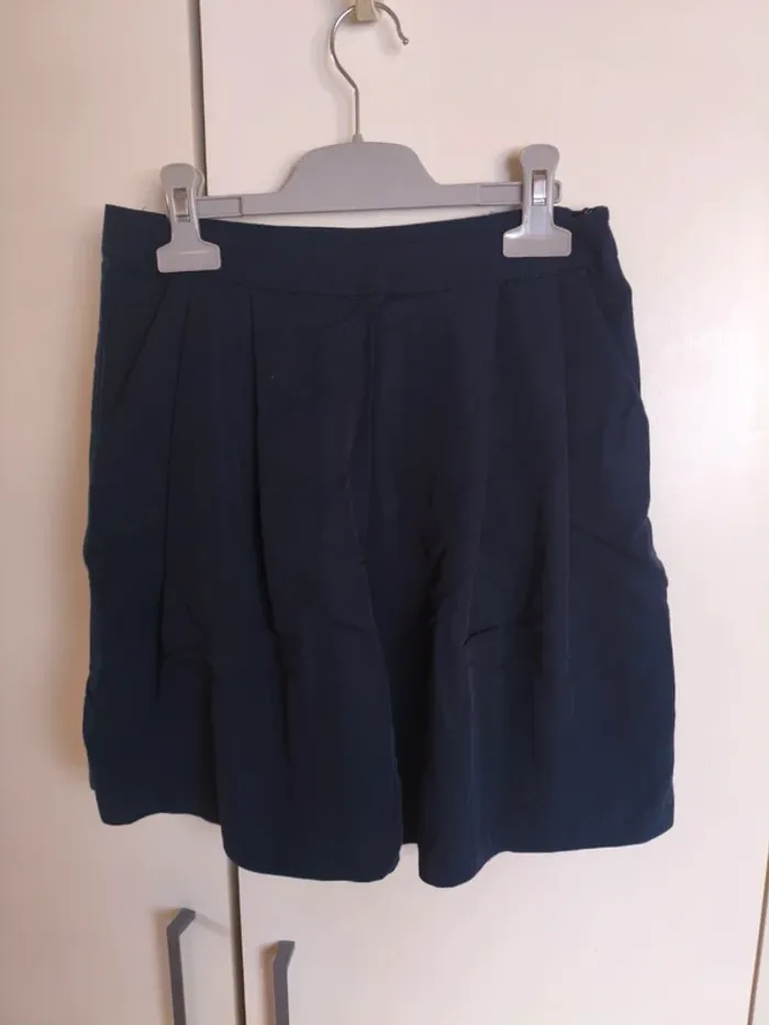 Short 34