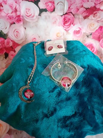 Jolie parure bijoux neuve