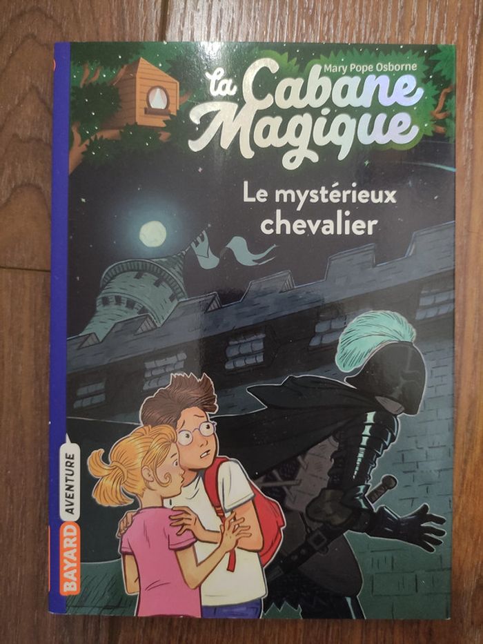 Livre La cabane magique "Le mystérieux Chevalier"