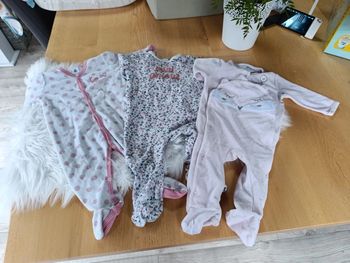 Lot de pyjamas velours