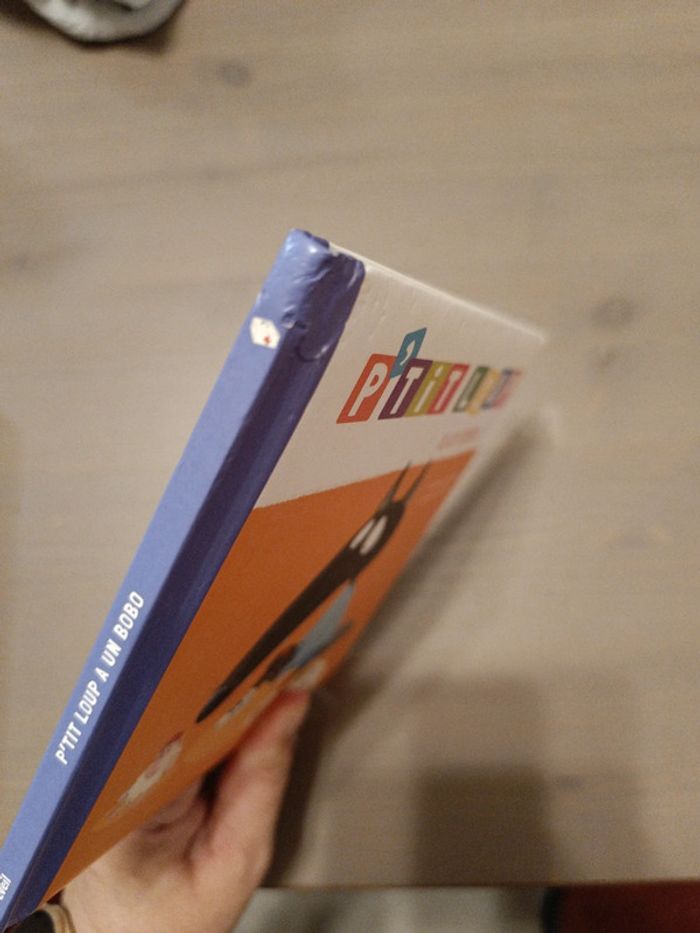 P'tit loup a un bobo - photo numéro 2