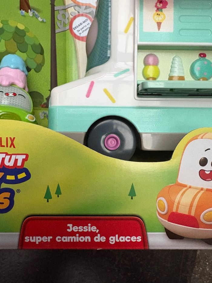 Super camion de glaces Jessie Tut tut  Cory bolides - photo numéro 3