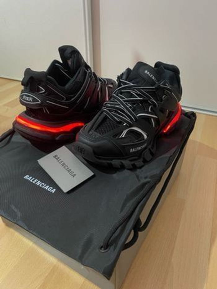 Balenciaga track led - photo numéro 2