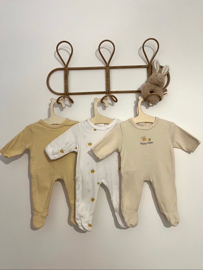 Lot 3 pyjamas naissance abeille