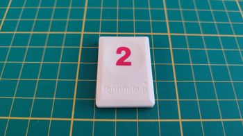 Tuile chiffre 2 deux rouge pièce détachée L'original Rummikub chiffres M&M Ventures 2014 #E31