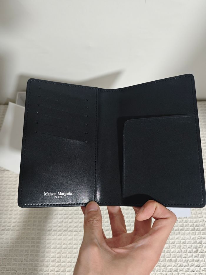 Portefeuille Desis : Epure Minimaliste - photo numéro 3