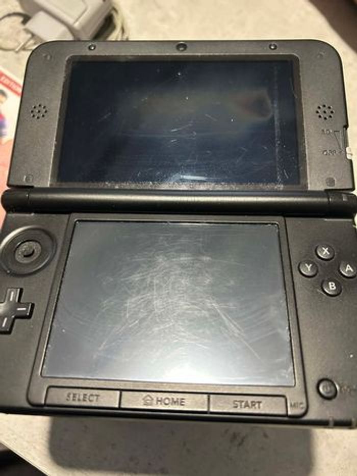 Nintendo 3DS xl + 21 jeux - photo numéro 5