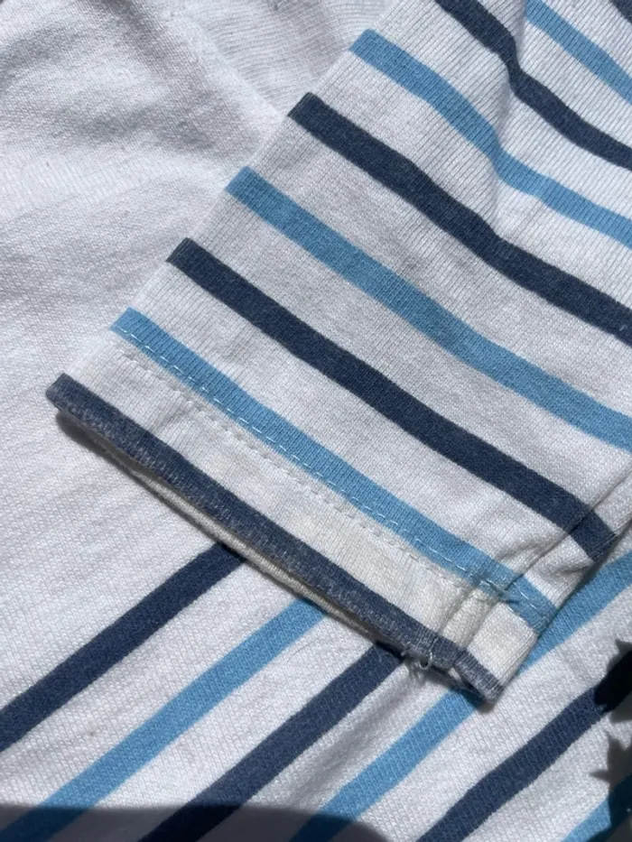 Petit pull blanc avec rayures bleu - 6 mois - photo numéro 3
