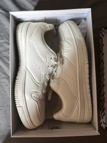 Baskets blanches