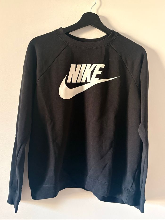 Sweat-shirt Nike noir
